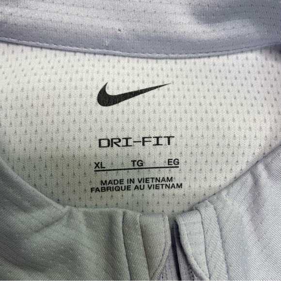 New Nike Womens Dri-FIT UV Victory Full Zip Golf Jacket Sz XL CU9664-057 - Picture 4 of 8